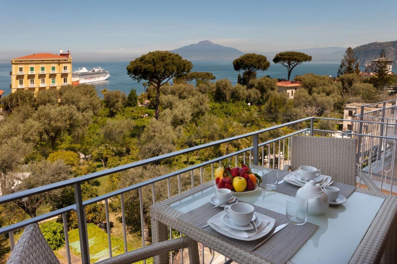 Eden Suite Sorrento Exterior photo